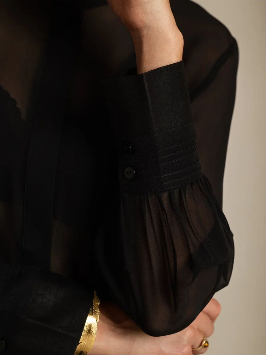 Seda Pura Blusa de Manga Larga Con Corte Transparente - Imagen 5