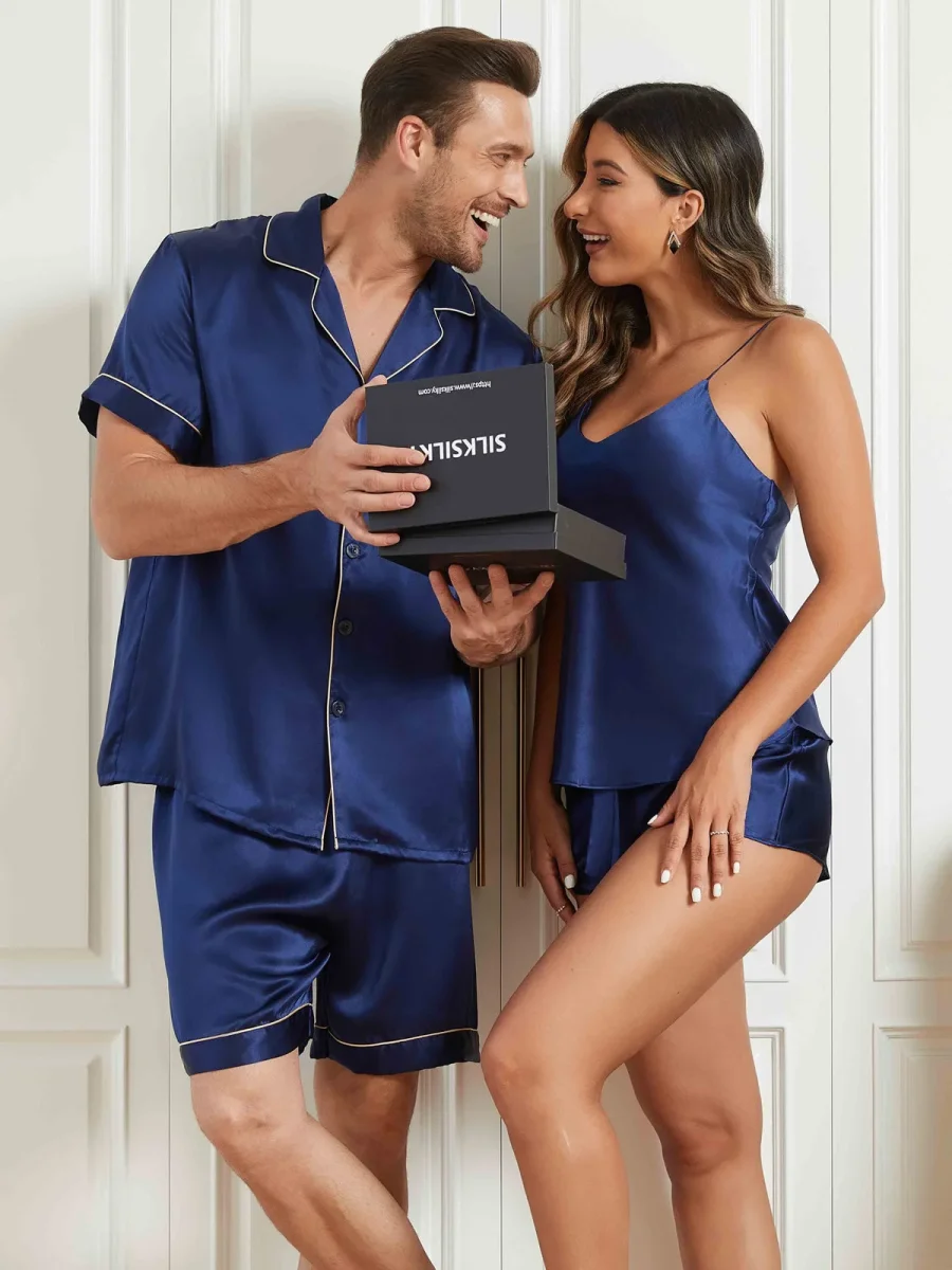 Conjuntos de pijamas cortos de seda pura para parejas Total 4 piezas