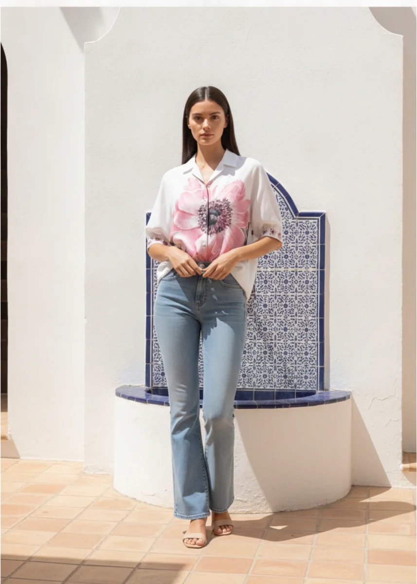 Camisa oversize flor - Imagen 2