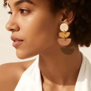 Pendientes geométricos color camel, Troya