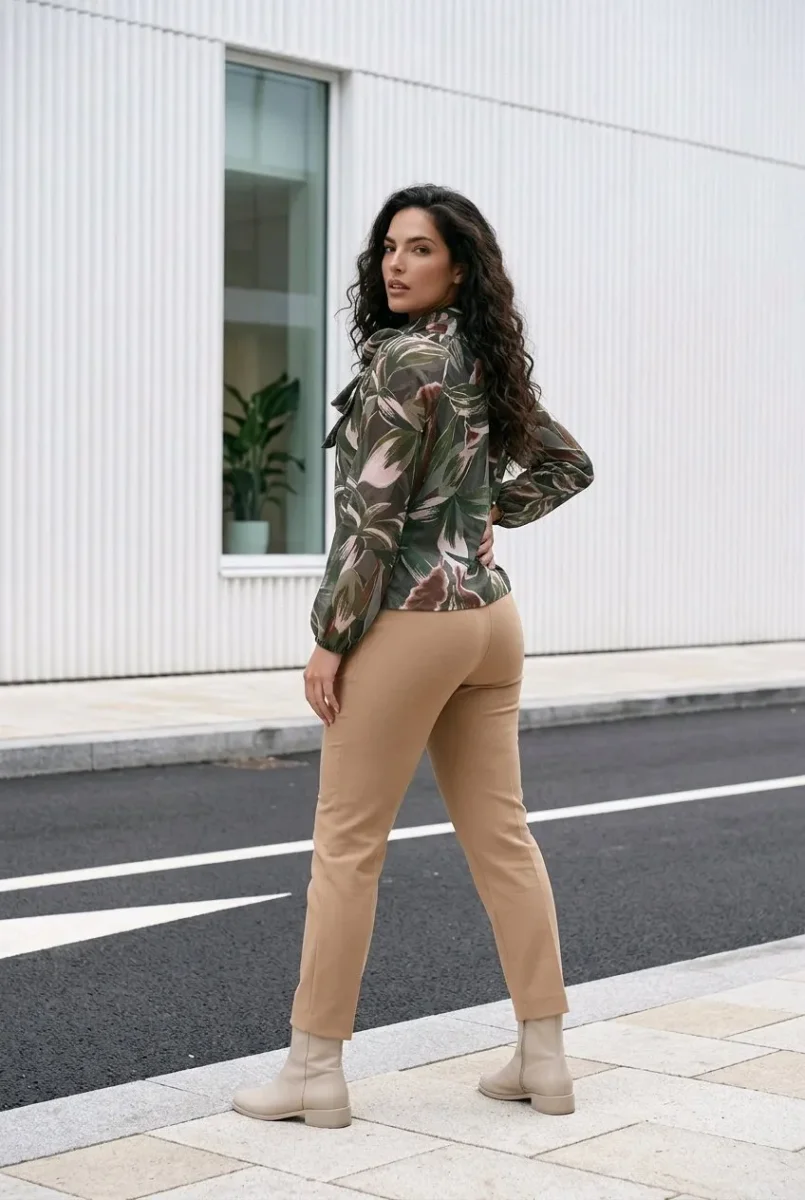 Camisa estampada con lazo - Imagen 4