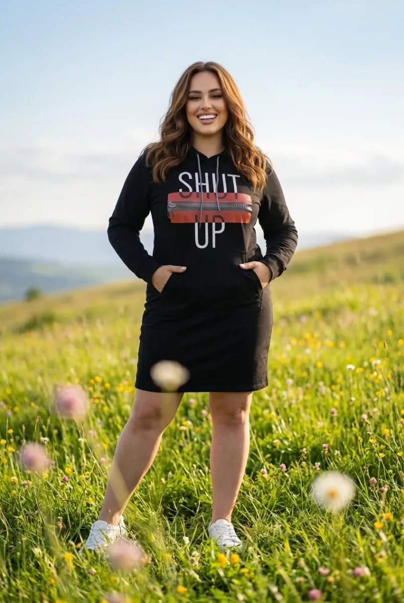 Vestido sudadera con original diseño escrito “Shut Up” - Imagen 2