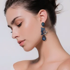 Pendientes geométricos largos de cristal, Aitana