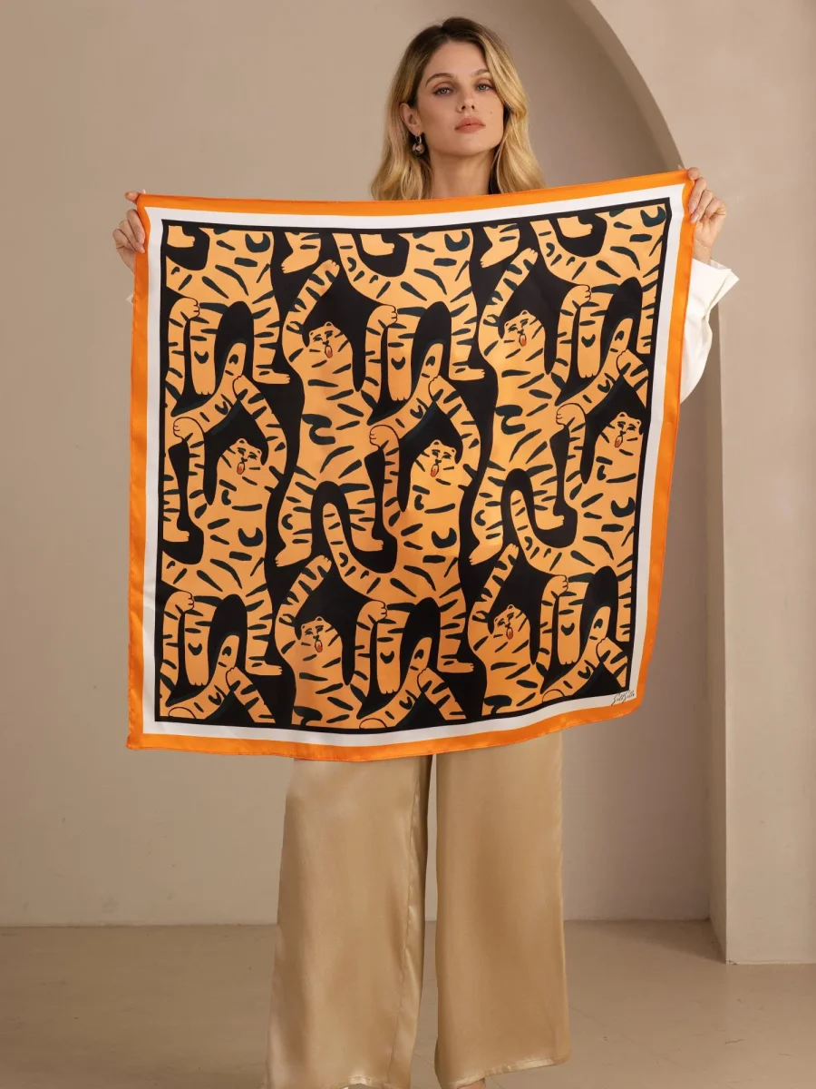 100 Porciento Bufanda De Seda De Morera Con Diseño De Tigre Tamaño 90x90cm - Imagen 4