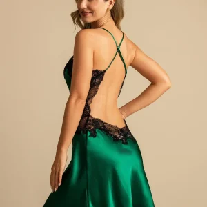 Camisón sin espalda de encaje de seda