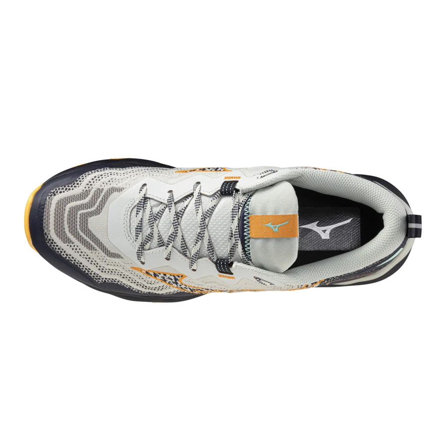 ZAPATILLA MIZUNO WAVE DAICHI 9 GRIS - Imagen 4
