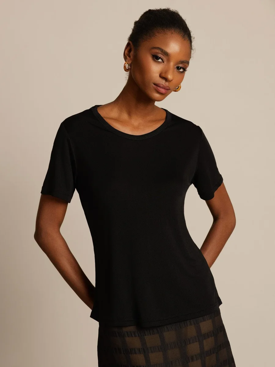 Camiseta de Cuello Redondo y Manga Corta de Pura Seda para Mujer - Imagen 9