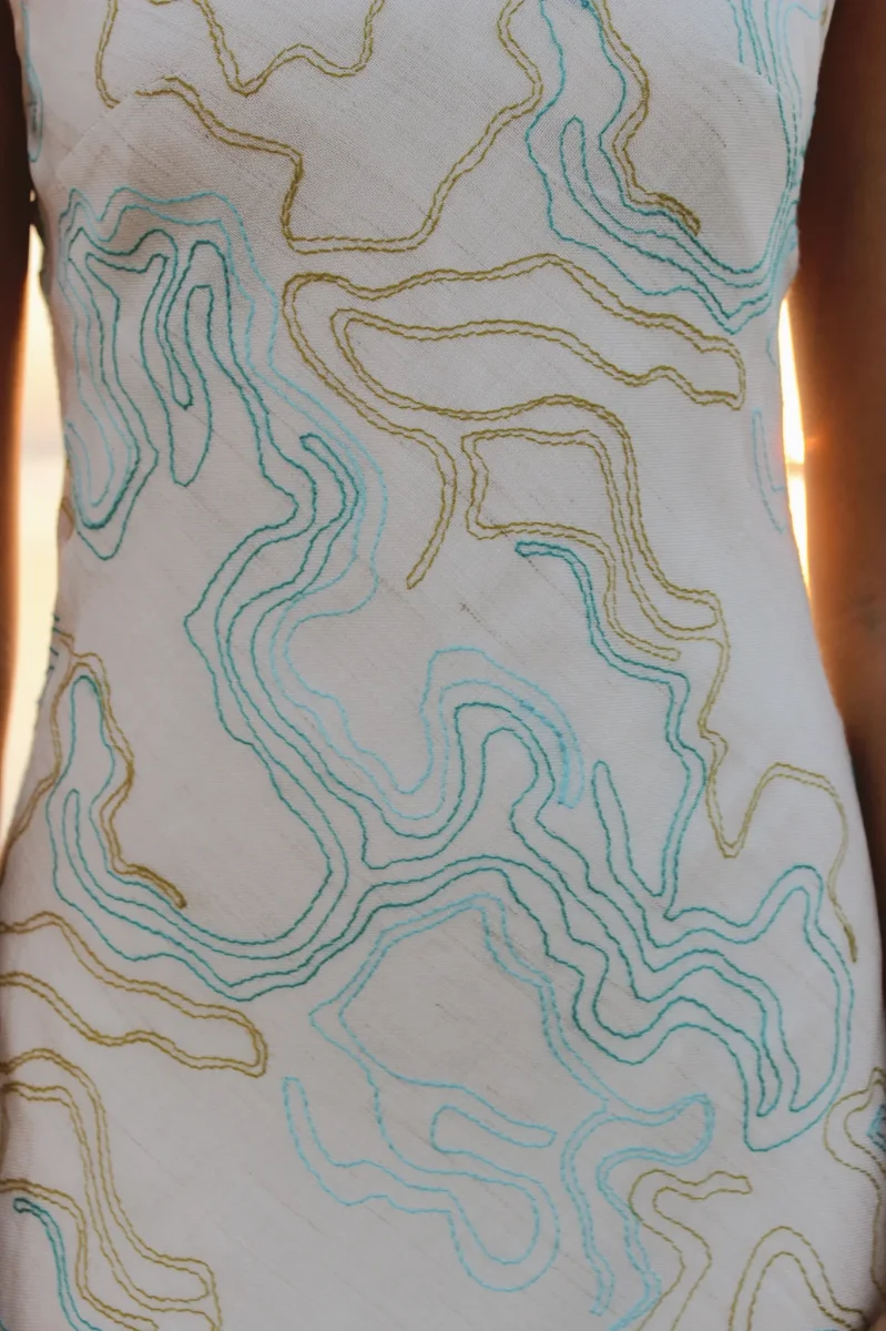Vestido Sosiego Bordados Azules - Imagen 7