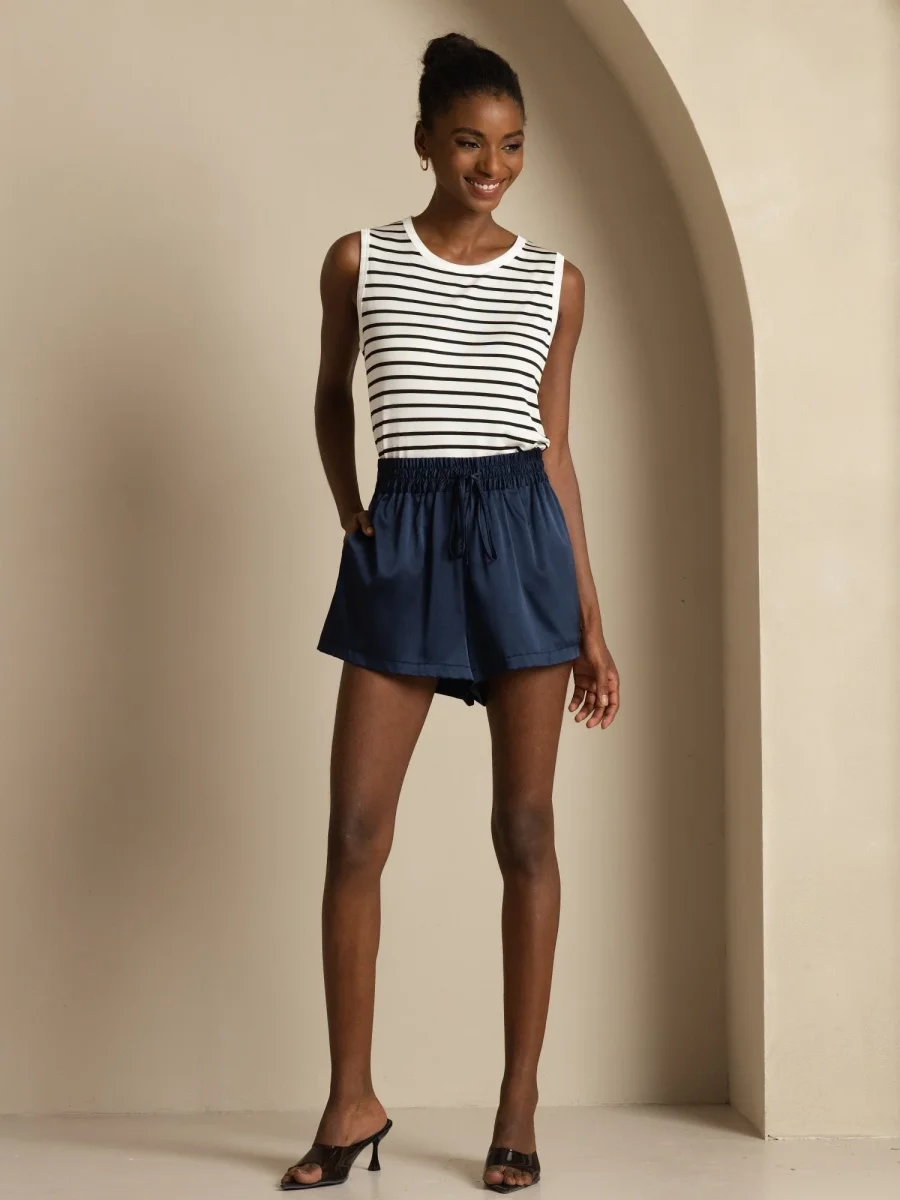 Shorts Mujer de Cintura Alta Línea A en Seda 19Momme con Cintura Fruncida con Cordón - Imagen 7