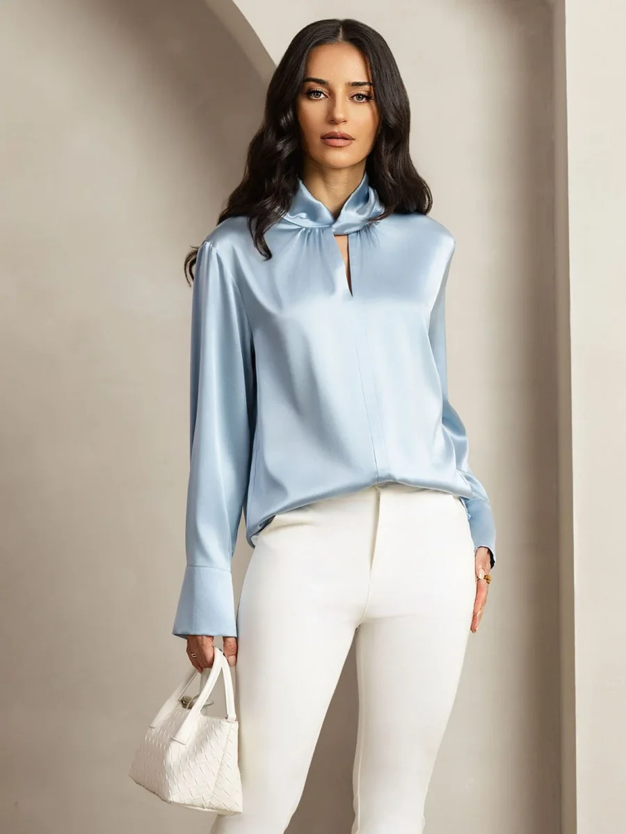 Blusa De Seda 19 Momme Con Escote De Lágrima Y Botones Tipo Perla