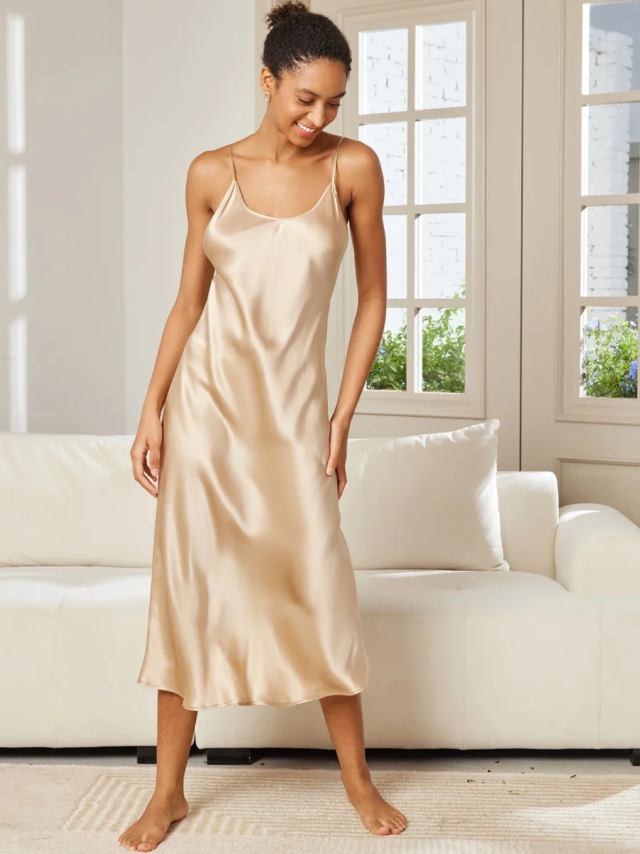 Camisón largo de seda clásico con tirantes finos - Imagen 4