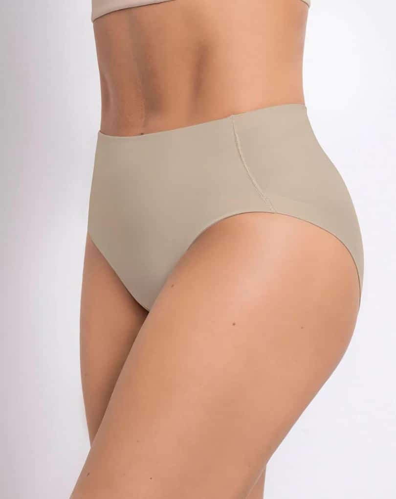 BRAGA INVISIBLE CONTROL FUERTE DE ABDOMEN LEONISA 12715 - Imagen 3