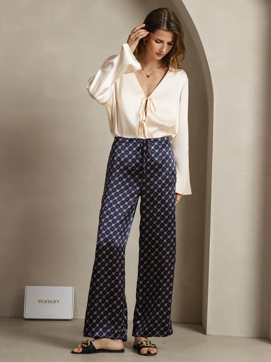 Pantalones De Mujer De Pierna Ancha De Seda 19Momme Azul Marino Con Estampado De Cadenas Y Bolsillos Laterales - Imagen 4