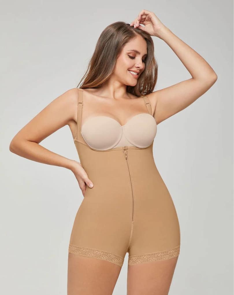FAJA SHORT CONTROL MODERADO 18678 LEONISA