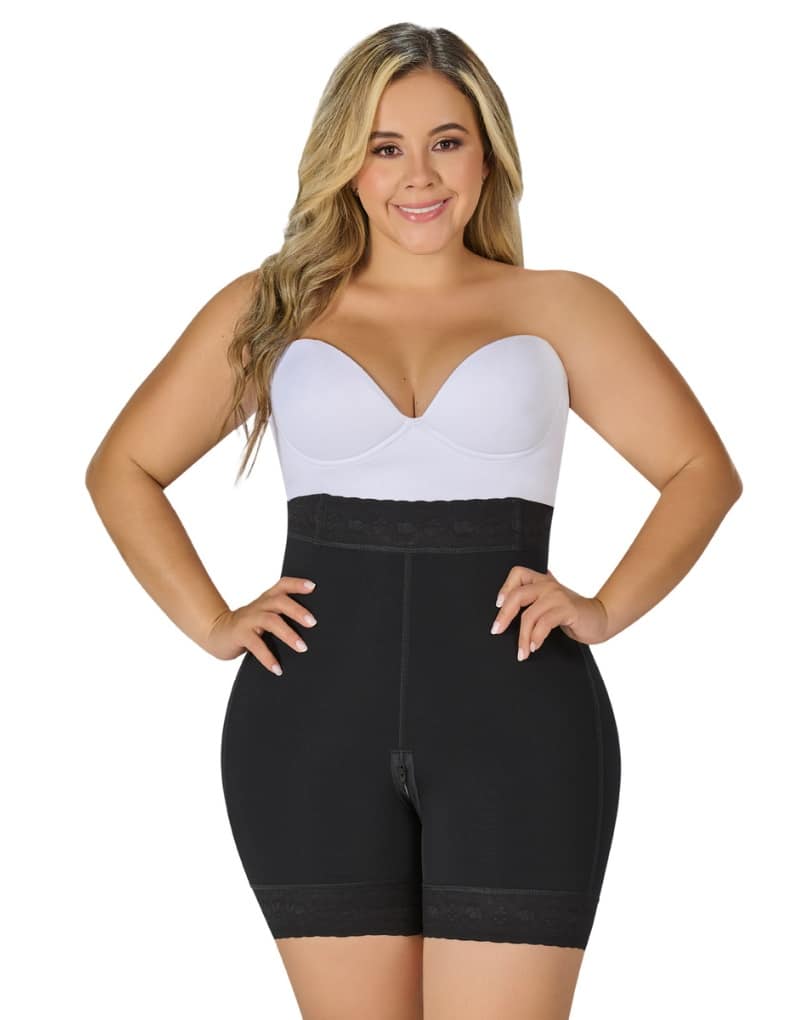SHORT LEVANTACOLA EXTRA ALTO EN CINTURA CON CREMALLERA PERINEAL SXA-0327 MYD