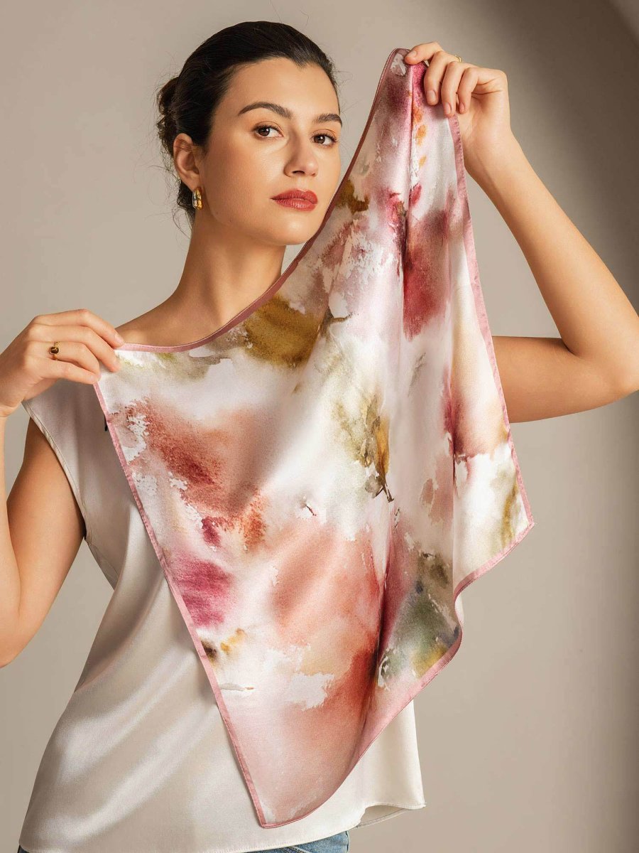 Pañuelo Cuadrado de Seda Pura con Flores y Ribete Rosa 53*53 cm - Imagen 5