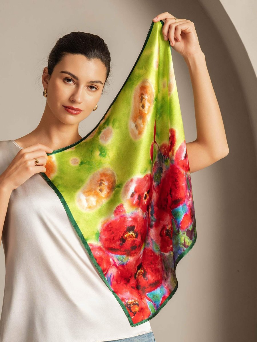 Pure Silk Flower Impression Square Scarf - Tamaño 53x53cm - Imagen 5