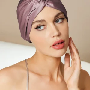 Gorro De Pura Seda Con Nudo Frontal