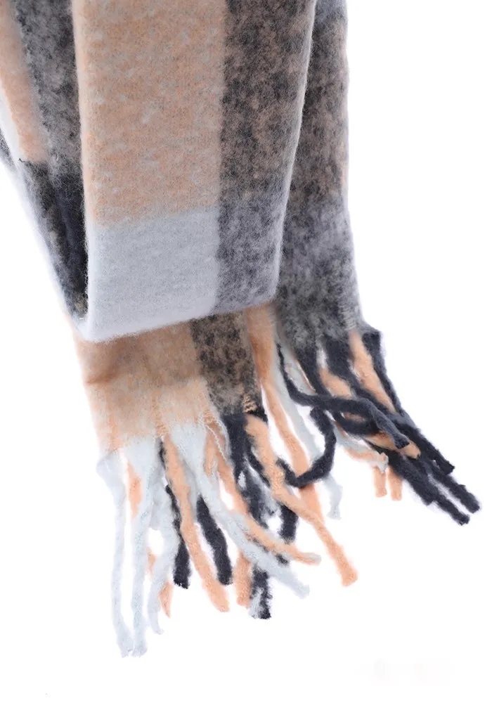 Bufanda estampado vichy con flecos - Imagen 3
