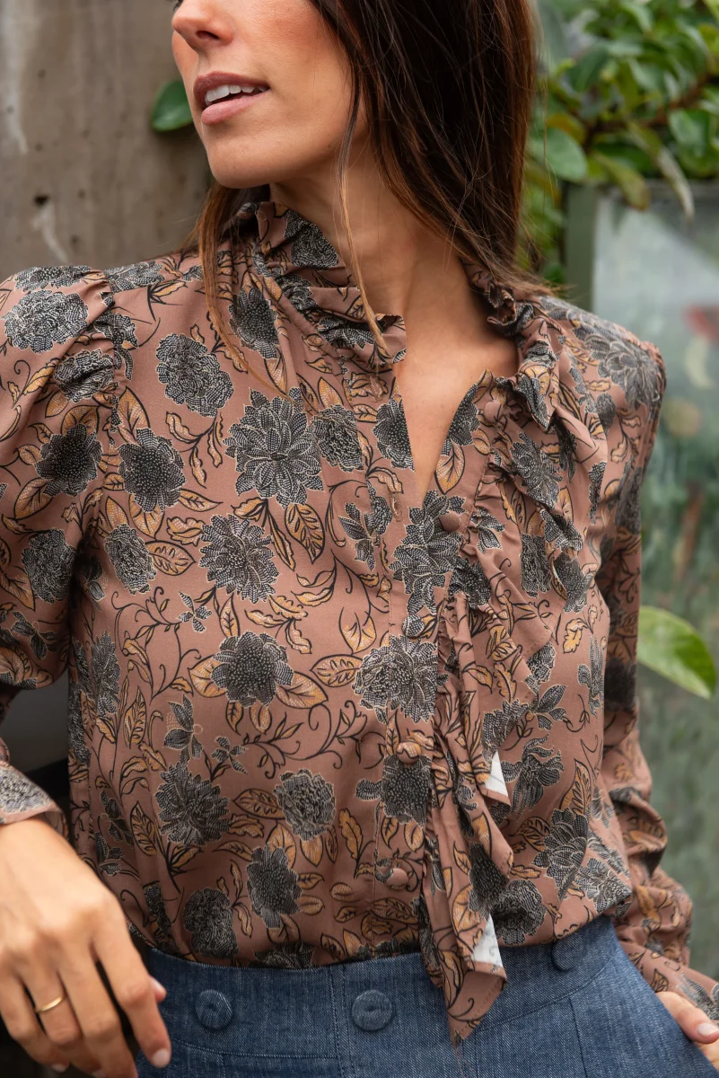 Blusa Toffe Estampado Marrón - Imagen 2