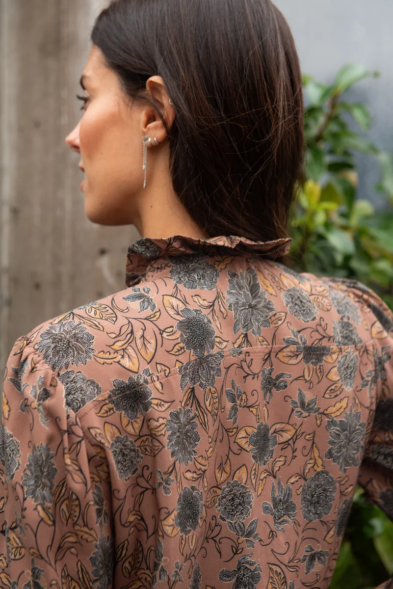 Blusa Toffe Estampado Marrón - Imagen 4