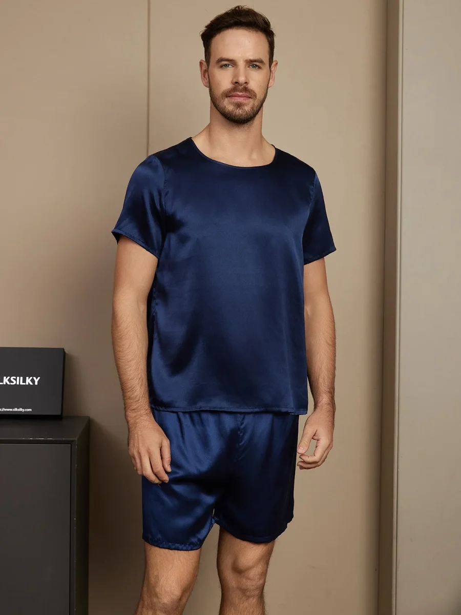 Pijama De Hombre De Pura Seda Con Mangas Cortas Cuello Redondo Y Shorts - Imagen 4