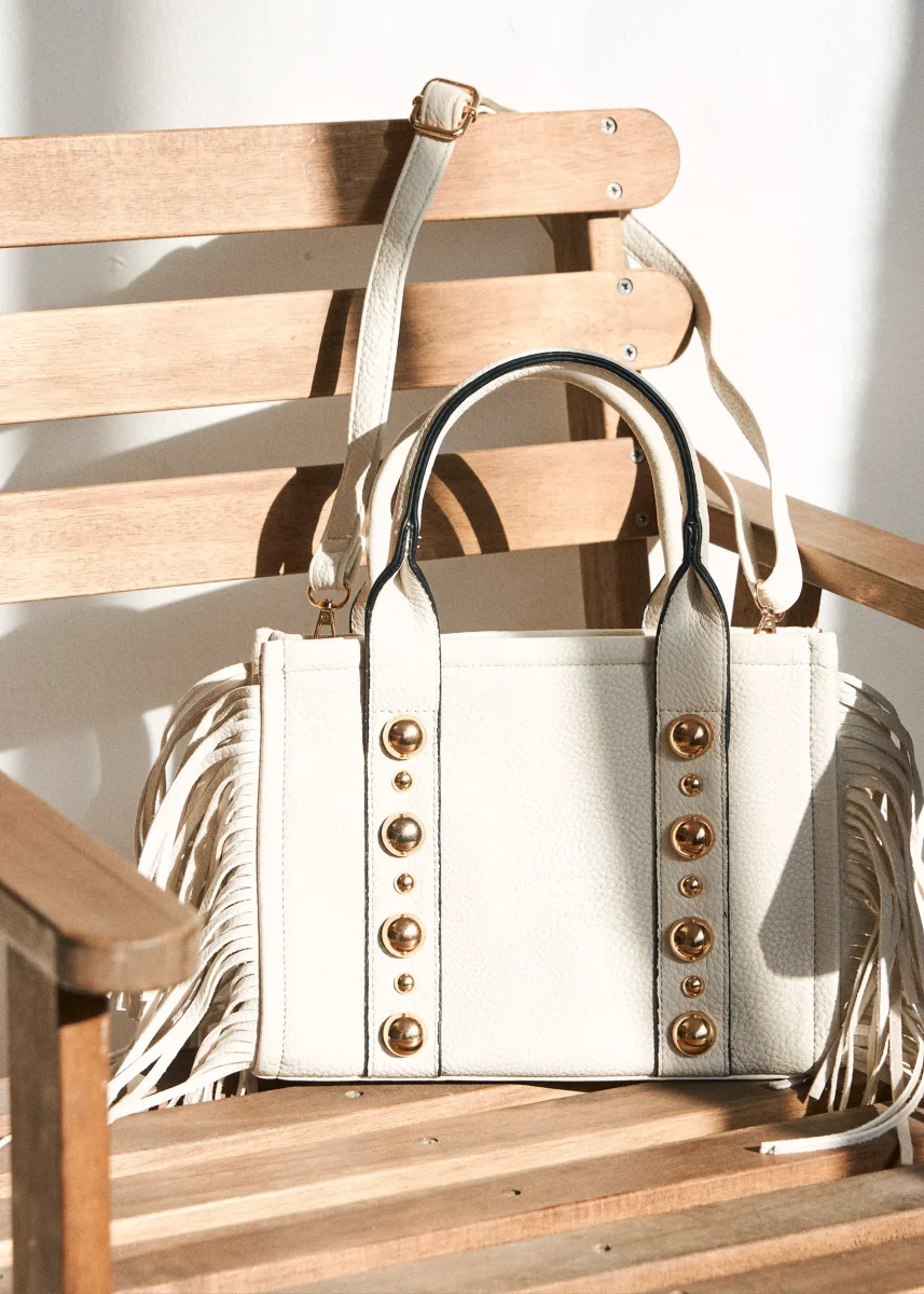 Bolso flecos tachuelas - Imagen 4