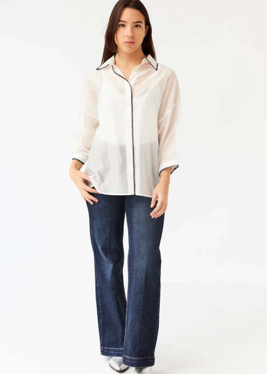 Camisa organza detalle crochet - Imagen 2