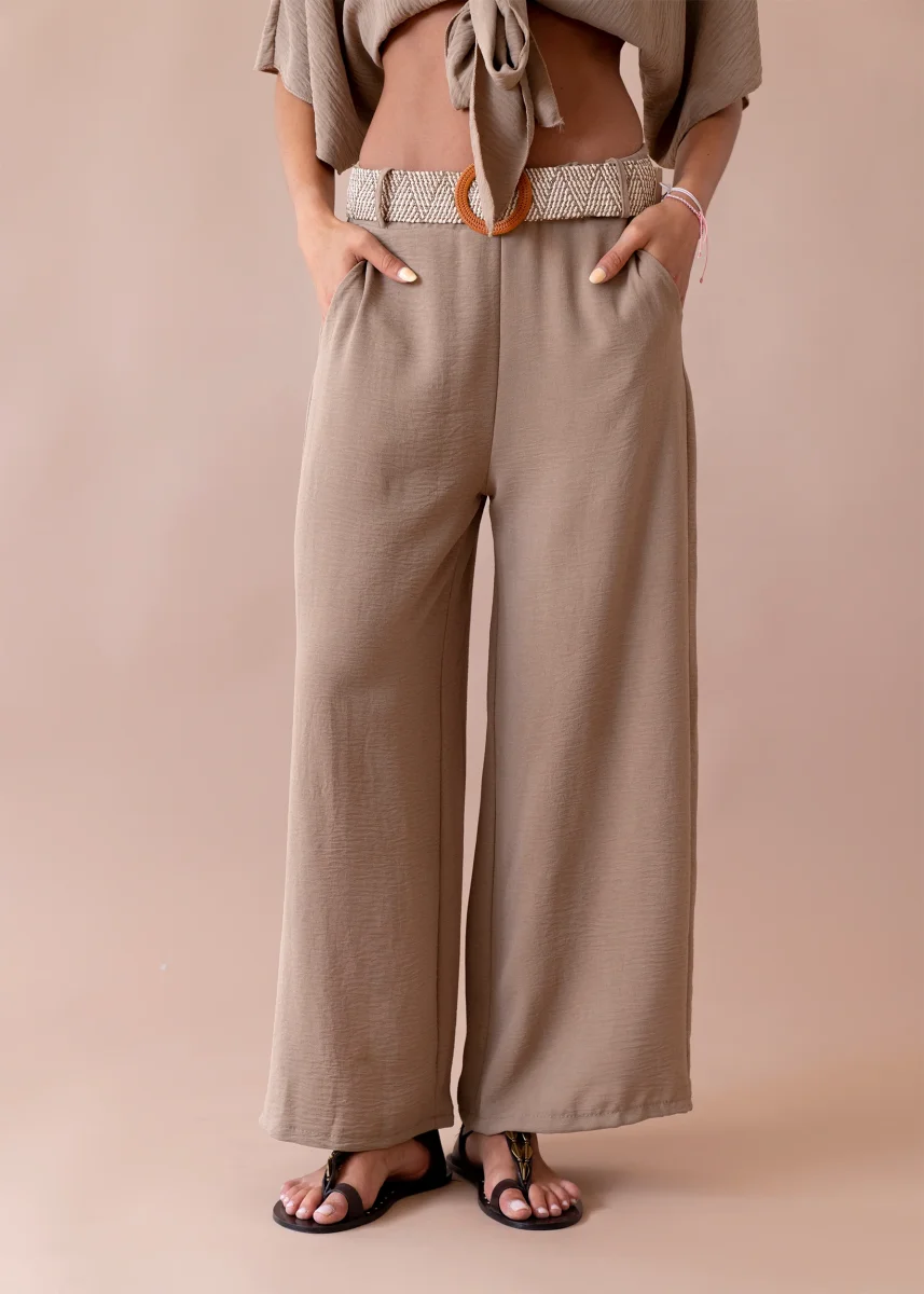Pantalones fluidos cinturón