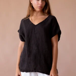 Camiseta lino cuello punta