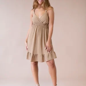 Vestido abalorios fluido corto