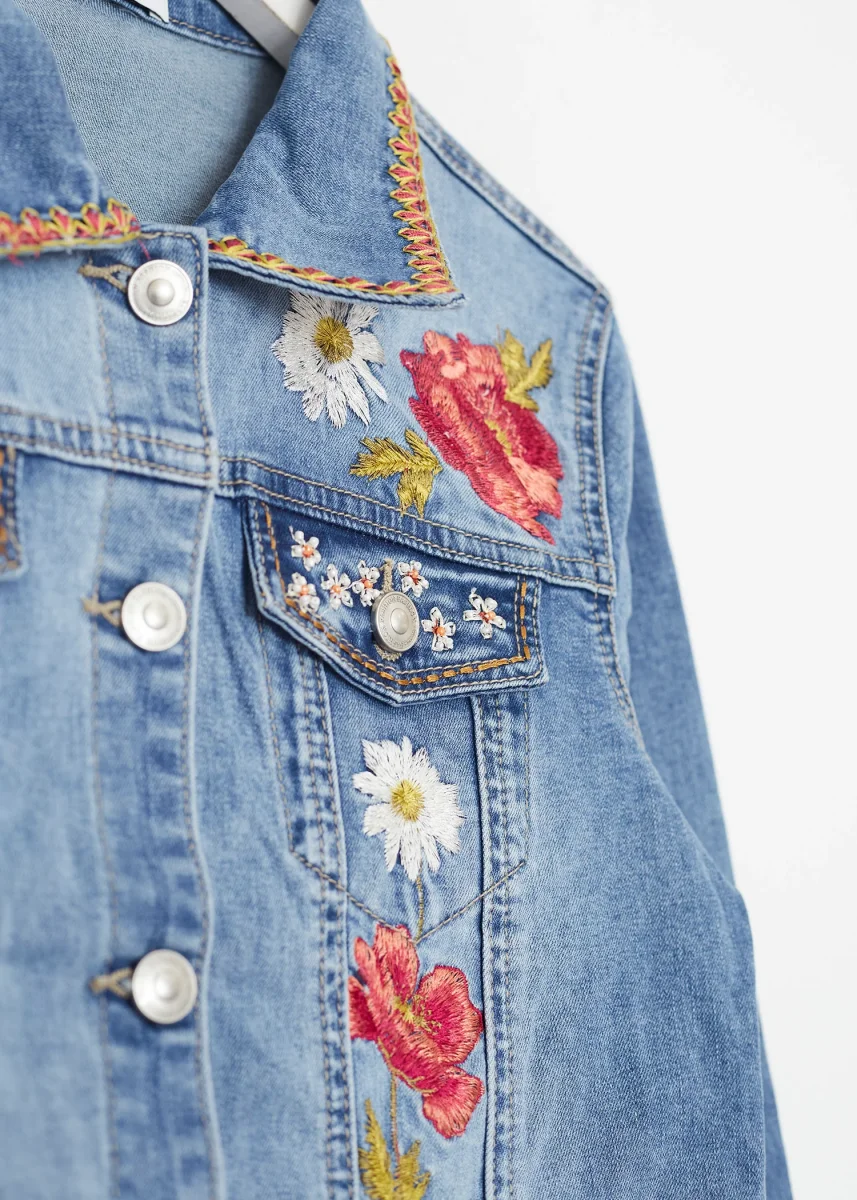 Cazadora denim bordados - Imagen 6