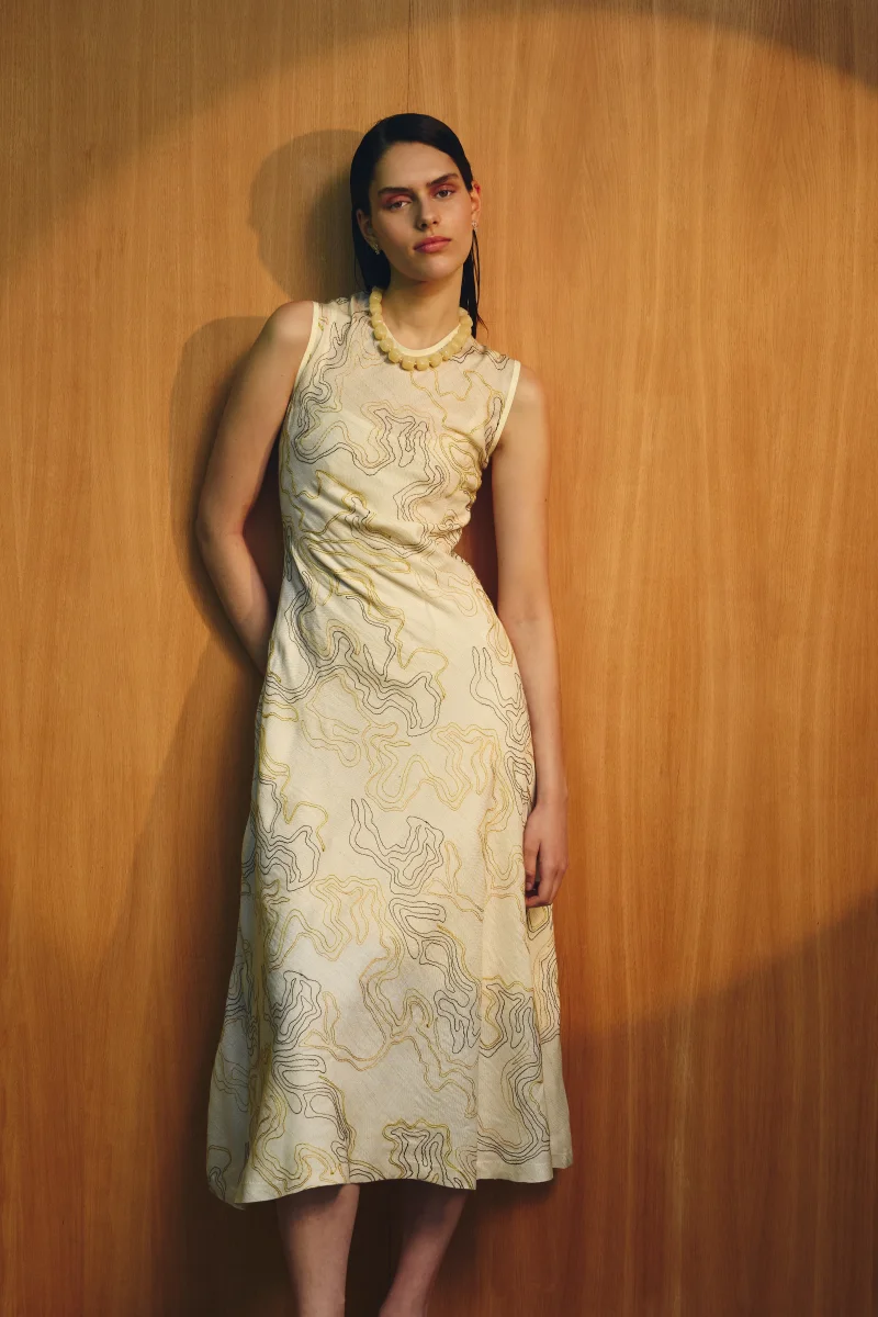 Vestido Sprezzatura Bordados Amarillo - Imagen 6