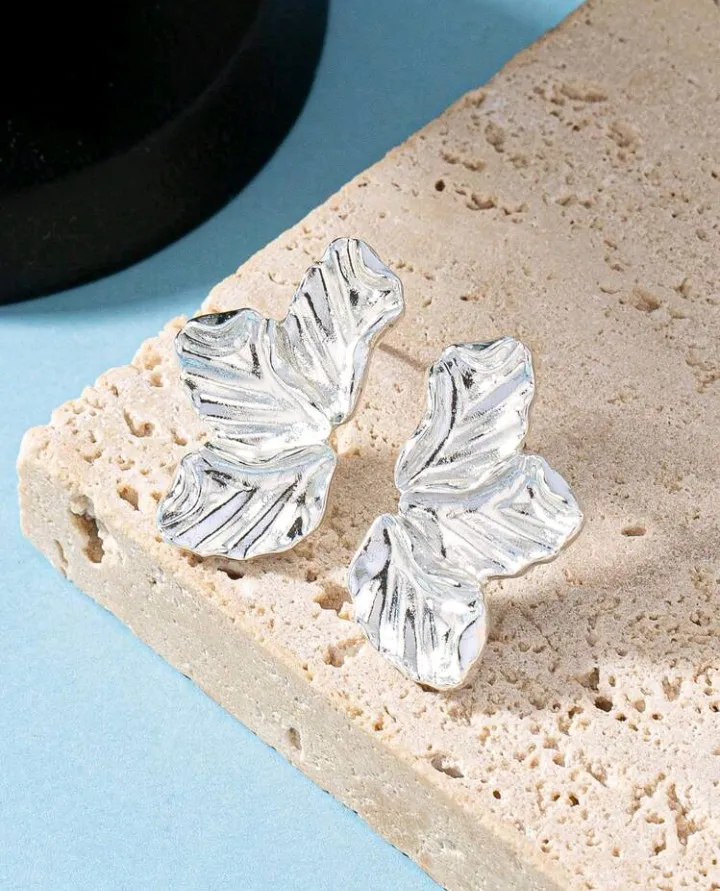 Pendientes geométricos diseño de media flor, Ailén - Imagen 9