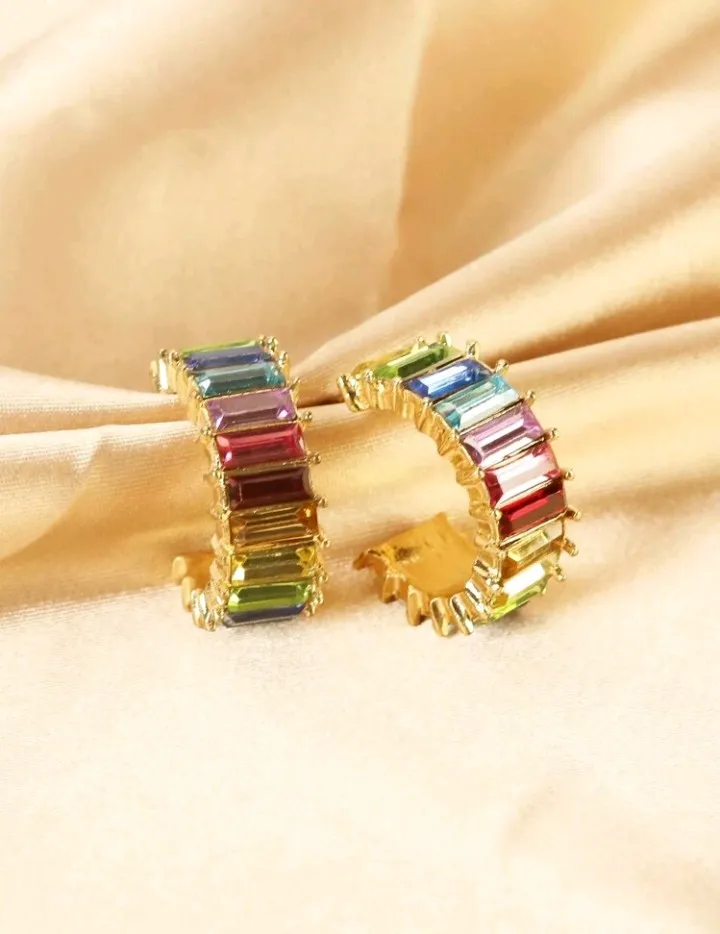 Pendientes diseño de aro abierto con cristales, Amarilis - Imagen 4