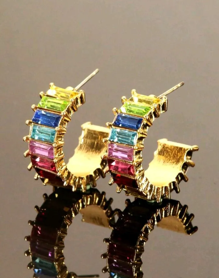 Pendientes diseño de aro abierto con cristales, Amarilis - Imagen 5