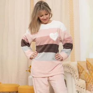Pijama coralina corazón