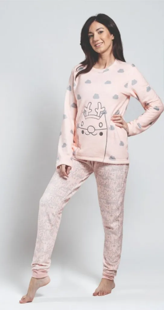 Pijama de coralina con diseño de dibujo - Imagen 2