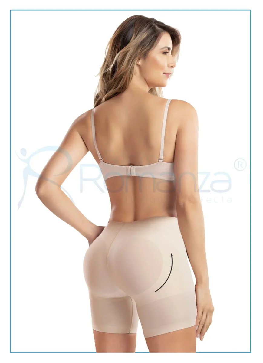 Short Invisible | 2032 - Imagen 3