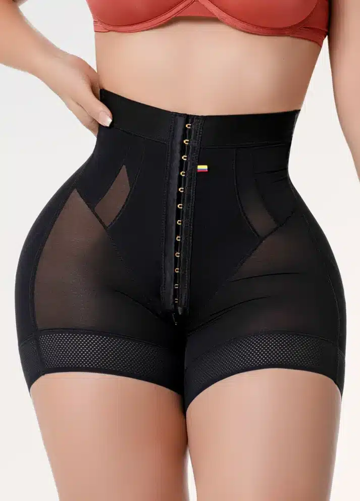 Short Levanta Cola Transparencia Salome Elite TC01C5