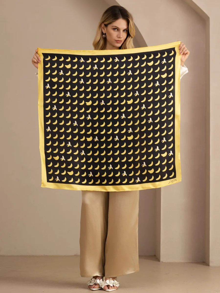 Pañuelo De Seda De Morera 100 Por Ciento Con Estampado De Banana Tamaño 90 x 90 cm - Imagen 5