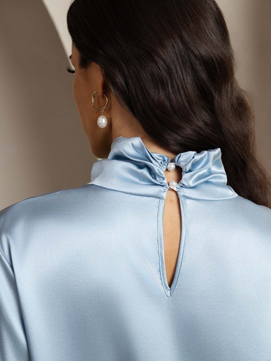 Blusa De Seda 19 Momme Con Escote De Lágrima Y Botones Tipo Perla - Imagen 6