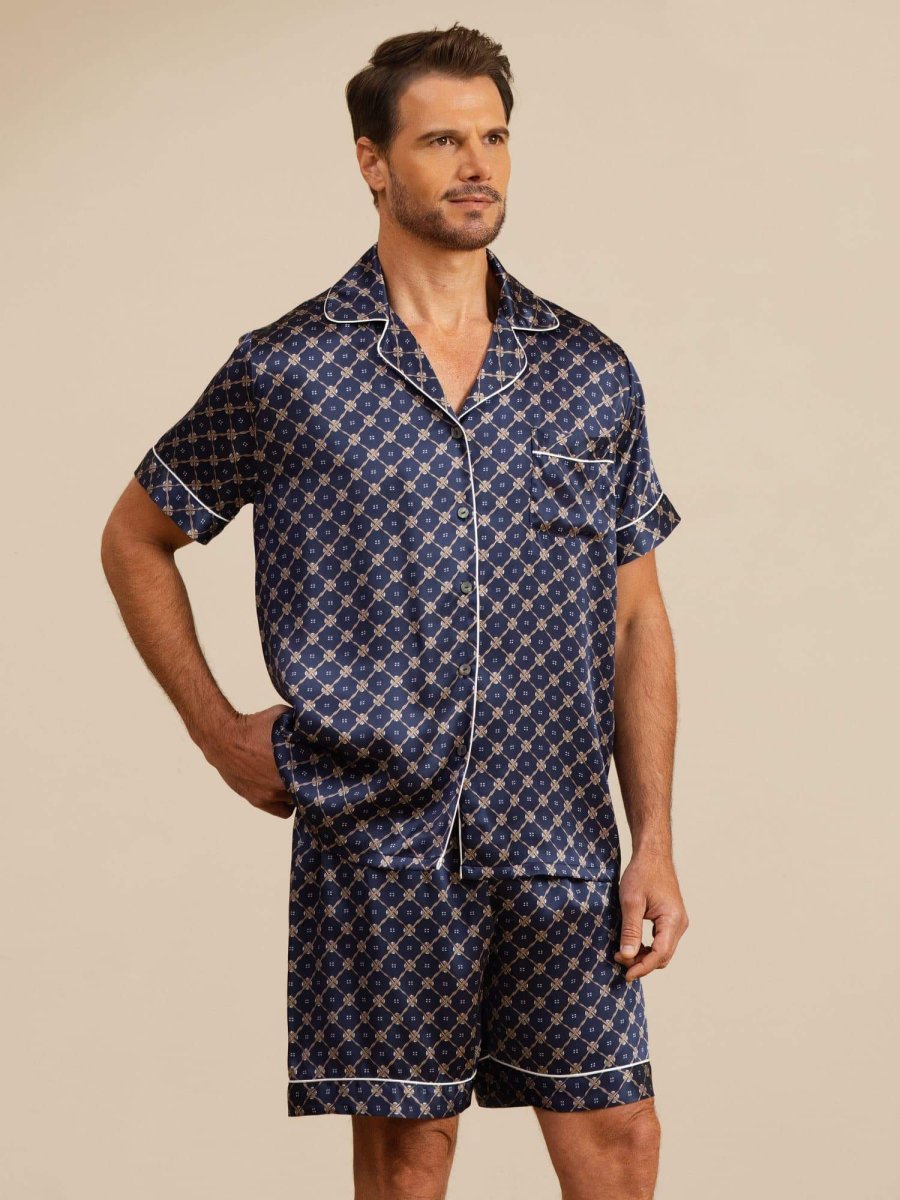 Conjunto Pijama Hombre De Seda Manga Corta Cuello Con Muesca Estampado Cadena Con Shorts
