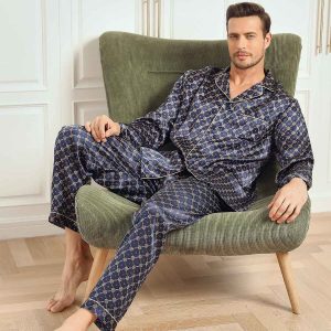 Conjunto De Pijama De Hombre De Seda Pura Con Estampado De Cadena Azul Marino Manga Larga Con Pantalón