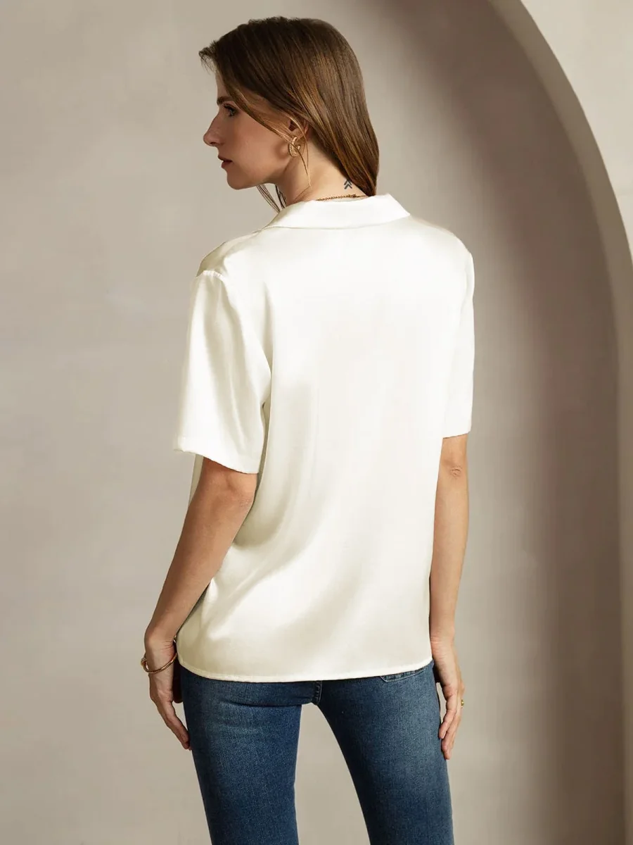 Camisa de mujer en seda 19 momme con manga corta, solapa y cierre de botones - Imagen 3