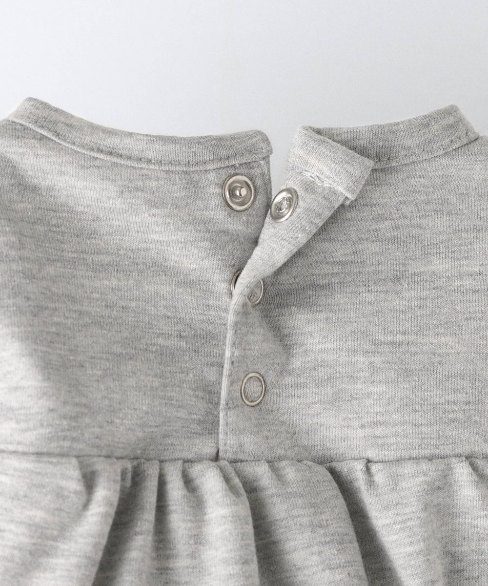 Body de bebé Liberty en gris claro de punto con osito bordado - Imagen 4