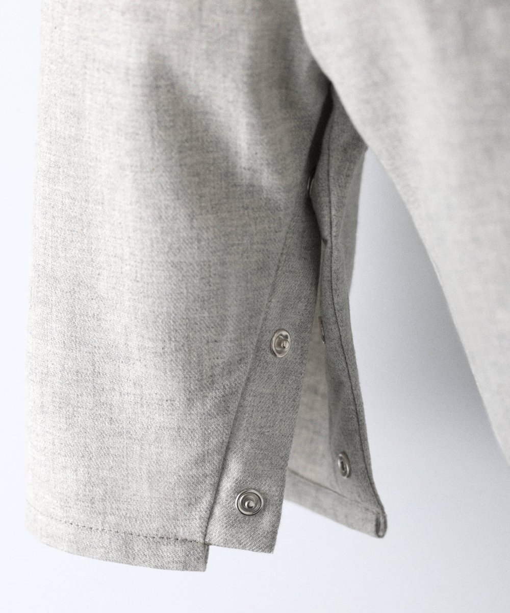 Pantalón de bebé Miller con tirantes en gris con osito bordado - Imagen 6