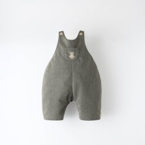 Peto de bebé Land Baby en kaki con osito bordado