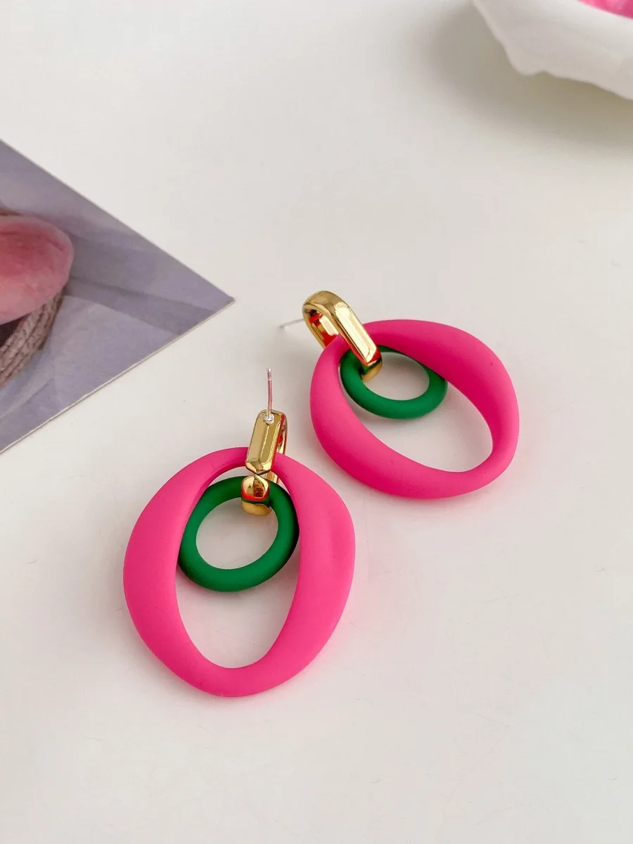 Pendientes geométricos diseño ovalado, Yanet - Imagen 4