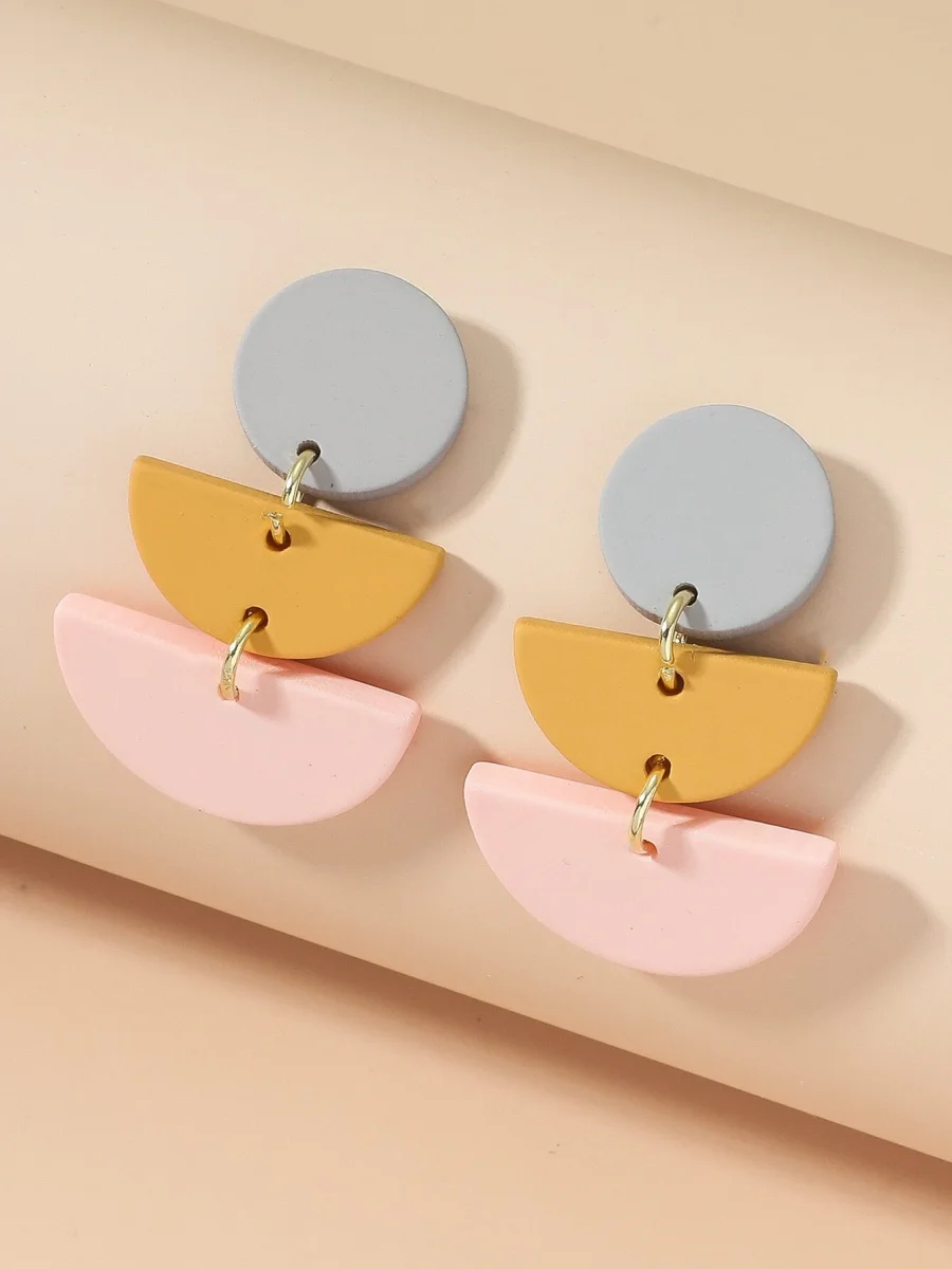 Pendientes largos de diseño geométrico, Gladis - Imagen 3